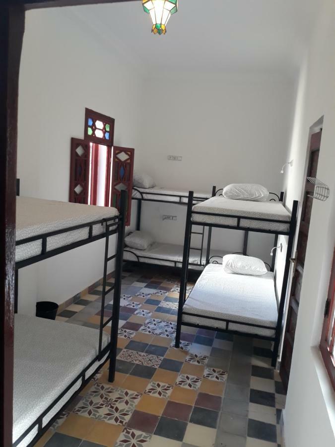 The Riad Hostel Танжер Екстериор снимка