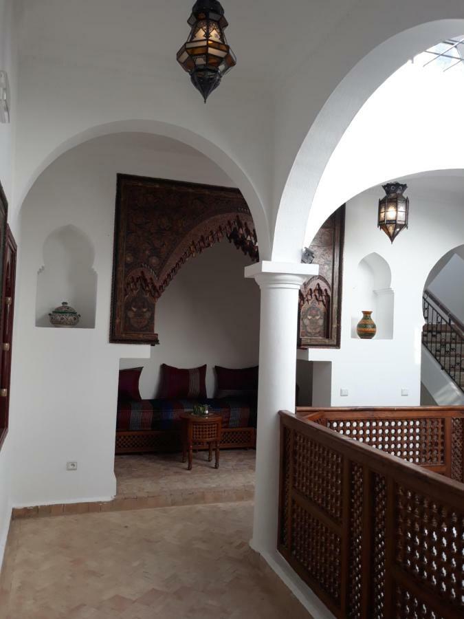 The Riad Hostel Танжер Екстериор снимка